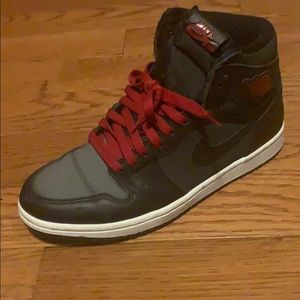 Air Jordan 1 “Black Gym Red”